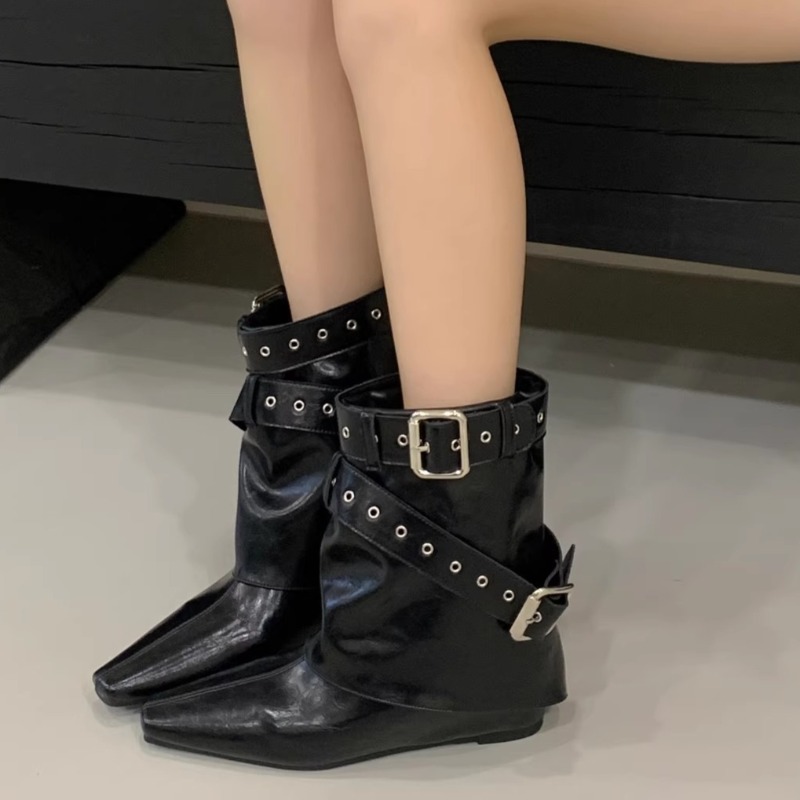 Сапоги на низком каблуке с пря – обзор и цена Soft Sole Booties